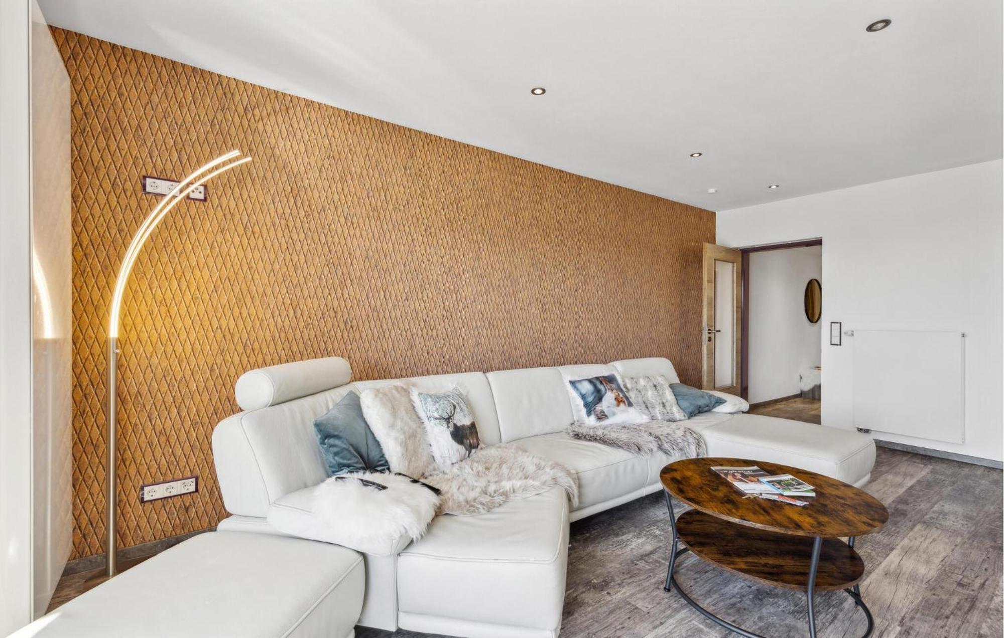 Appartement Awesome In With Wifi